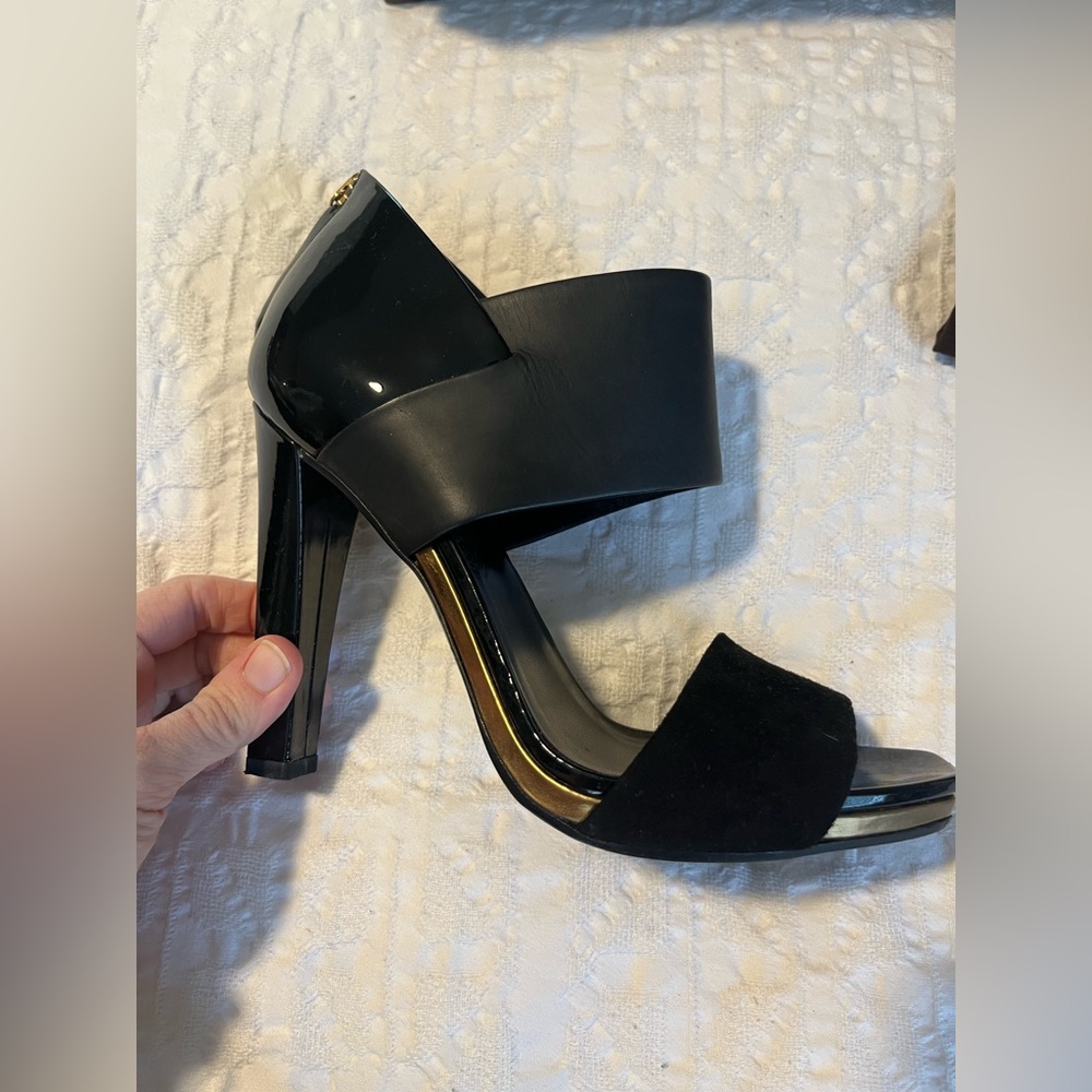 Gucci Kid Scamosciato Babylon heels in black patent - Picture 4 of 9